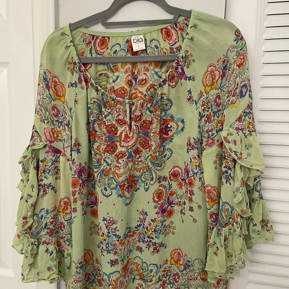 Bila Green Ruffled Bell Sleeve Blouse